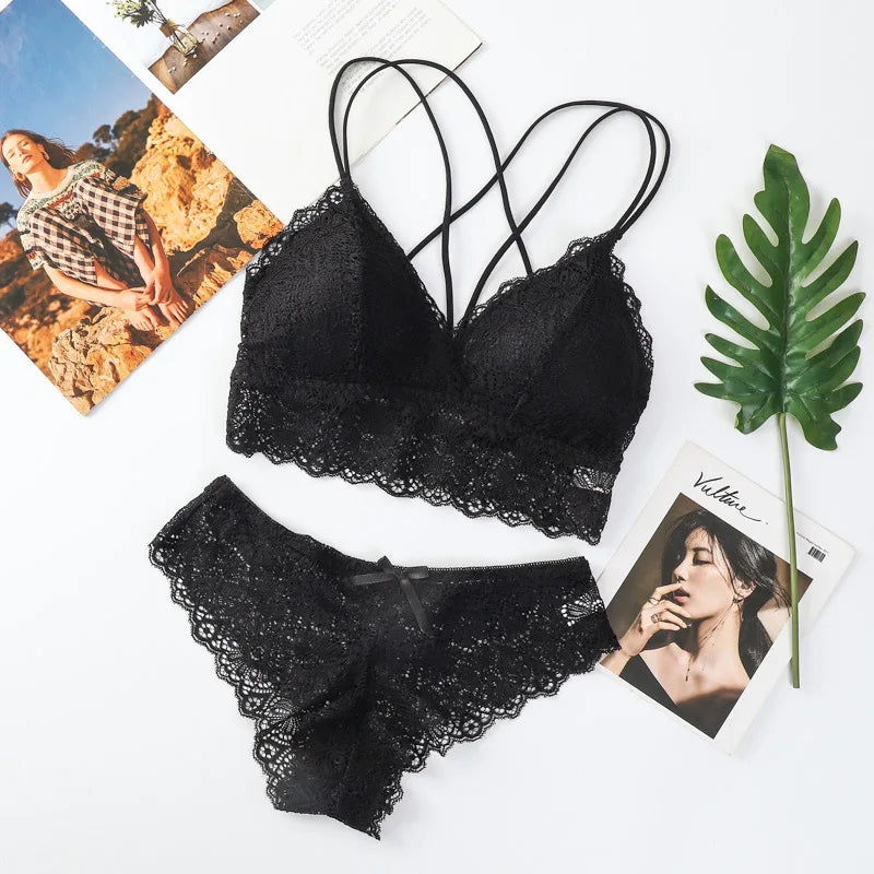 Women Lace Sexy Lingerie Set Push Up Bra Low-Rise Panties Underwear Set Sexy Wireless Bralette Comfort Breathable Brief Set