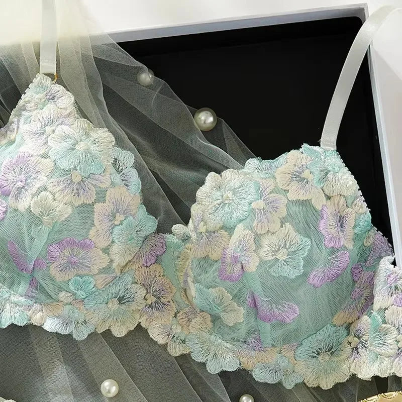 Lingerie Sexy Delicate Underwear Bra and Panties Lace Embroidery Set Fairy women Beautiful Brief Sets