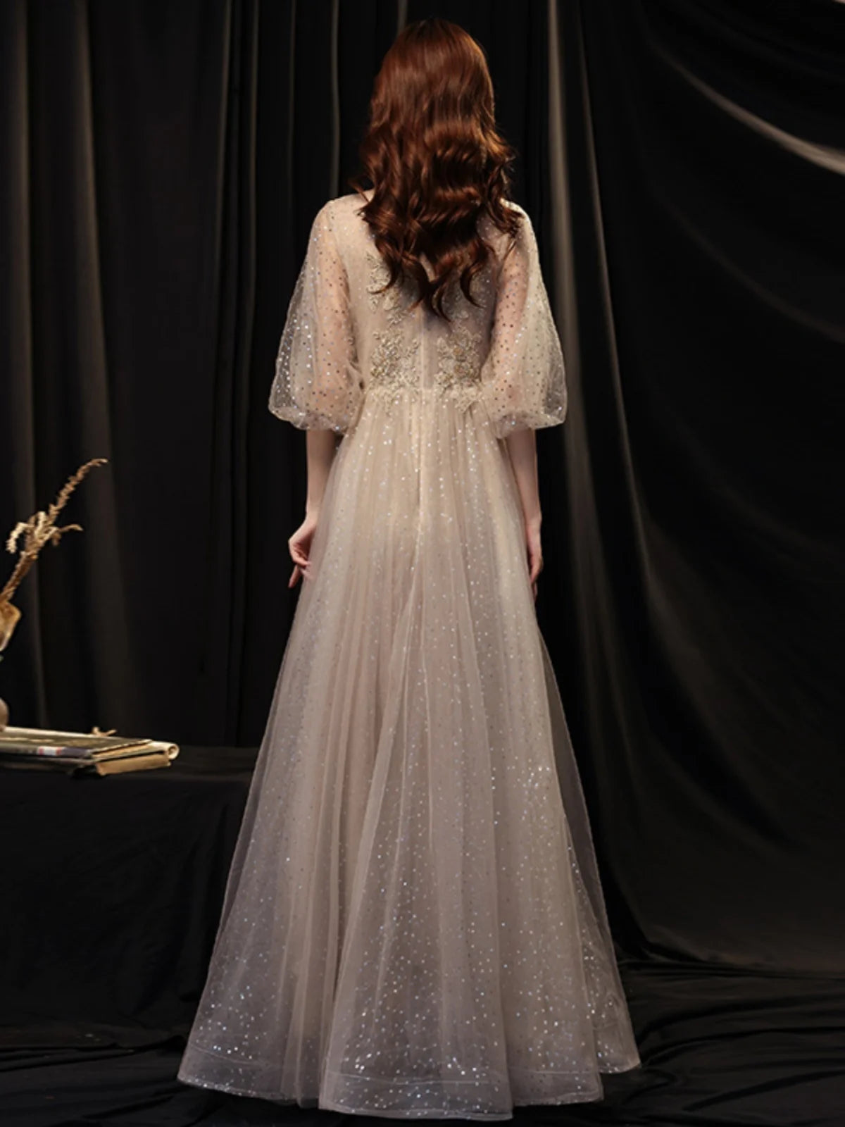 Champagne Color Evening Gown Women's 2026 New Banquet Host Luxury Small ence High-end Birthday Adult Ceremony Princ Skirt