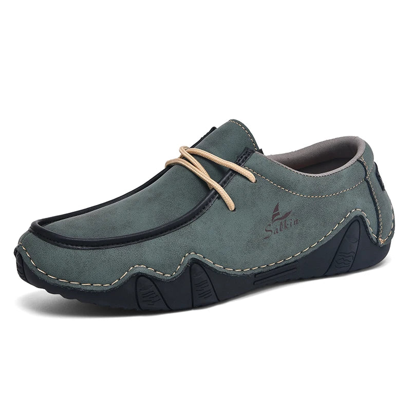 New 2024 Fashion Handmade Leather Casual Men Shoes Design Sneakers Man Loafers Breathable Low Top Flat Shoes Driving Plus Size