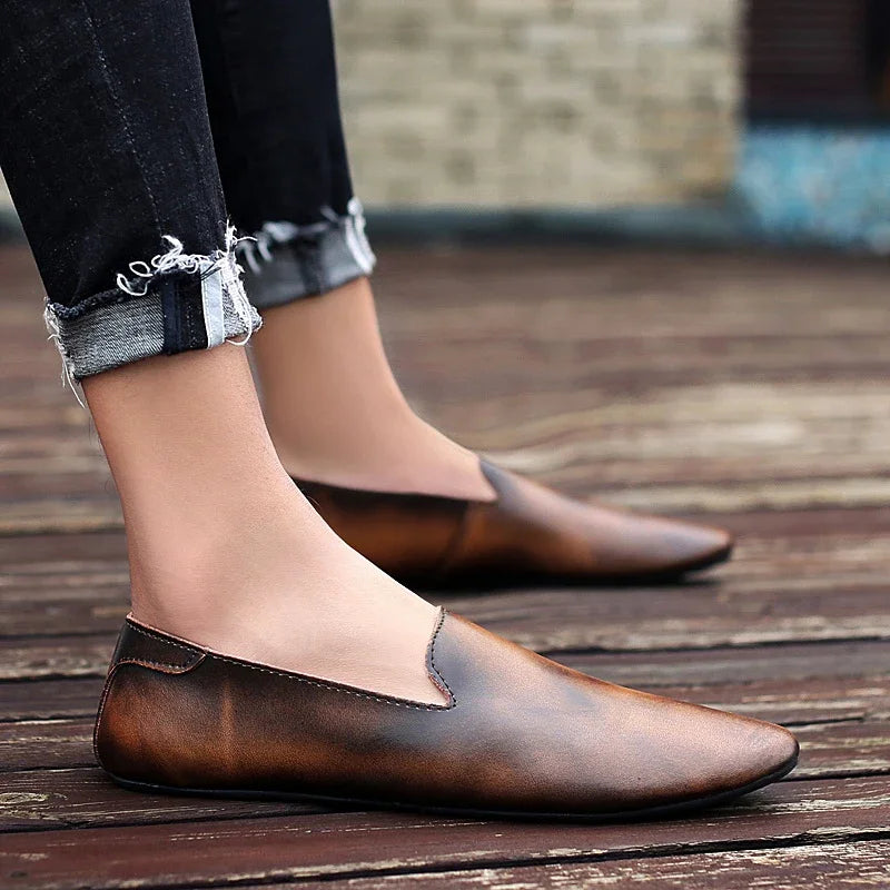 Men Leather Flats Shoes Comfortable Fashion Man Casual Shoes Slip on Male Outdoor Walking Shoes Split Leather Driving Shoes