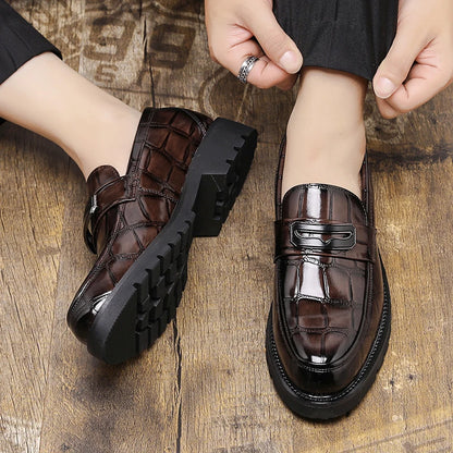 Autumn and Winter New Men Retro Dress Shoes PU Black Brown British Busines Fashion High Quality Le Fu Shoes Size 38-48 Men Shoes