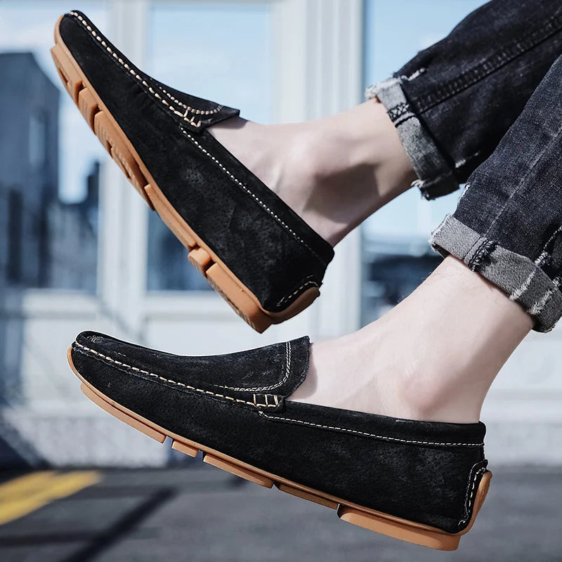 New Men Casual Shoes Fashion Summer Mens Shoes Suede Leather Mens Loafers Moccasins Brand Slip On Male Flat Driving Shoes Brown