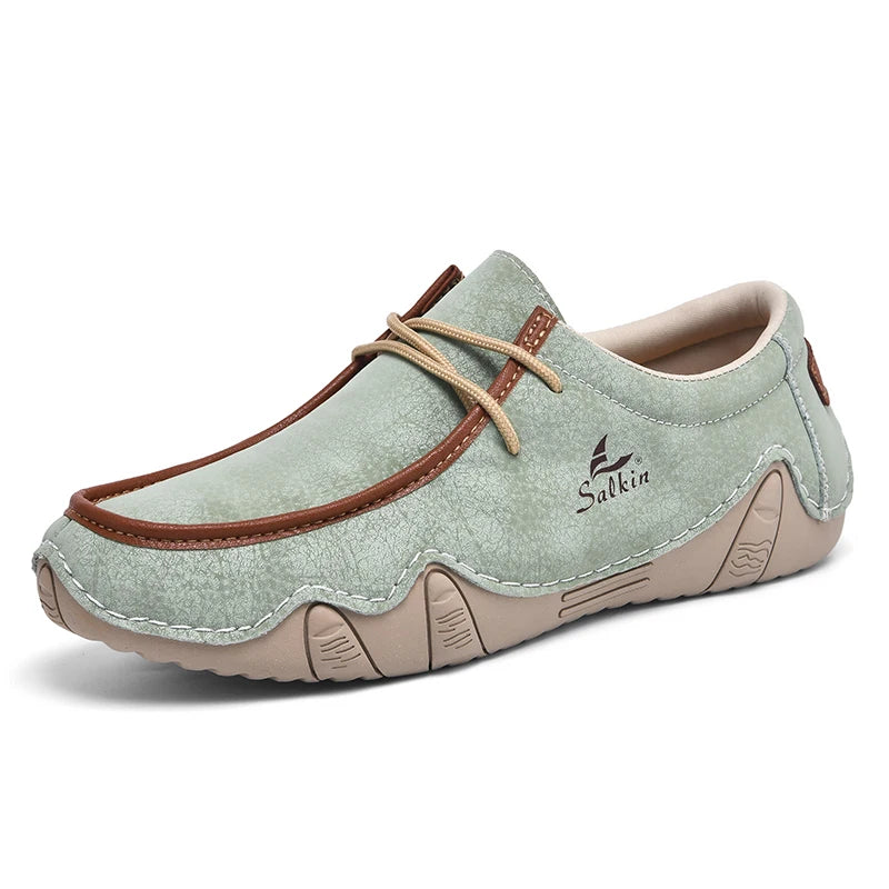 New 2024 Fashion Handmade Leather Casual Men Shoes Design Sneakers Man Loafers Breathable Low Top Flat Shoes Driving Plus Size