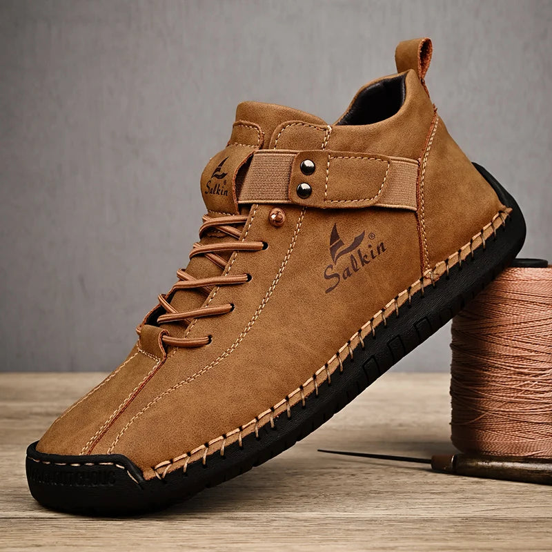New 2025 Handmade Leather Casual Men Shoes Design Sneakers Man Breathable Leather Shoes Men Ankle Boots Outdoor