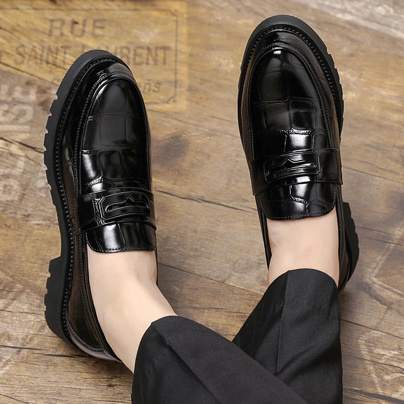 Autumn and Winter New Men Retro Dress Shoes PU Black Brown British Busines Fashion High Quality Le Fu Shoes Size 38-48 Men Shoes