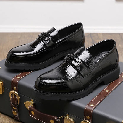Autumn and Winter New Men Retro Dress Shoes PU Black Brown British Busines Fashion High Quality Le Fu Shoes Size 38-48 Men Shoes