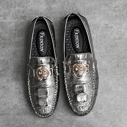 Slip-On Men's Shoes Crocodile Pattern 2025 Spring and Summer Fashion British Trendy Bright Leather Shiny Lazy Casual Beanie Shoes Handmade