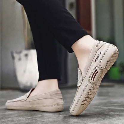 Men Moccasin Loafers slip on Casual Genuine Leather Driving Shoes outdoor Boat Shoes cow suede leather Moccasins For Man 896