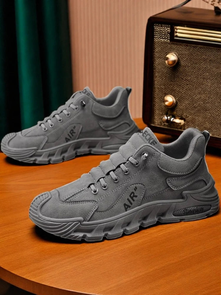 Men's Casual Sport oes Waterproof Non-Slip Wear-Resistant Construction Site Work oes Easy-To- Wear Slip-On Heightening